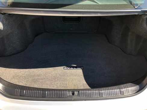 Used 2013 Toyota Avalon XLE Touring FWD image 29