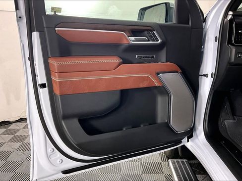 Certified 2026 GMC Sierra 1500 Denali Ultimate image 28