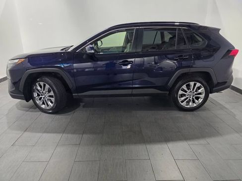 Used 2023 Toyota RAV4 XLE Premium AWD/4WD image 2