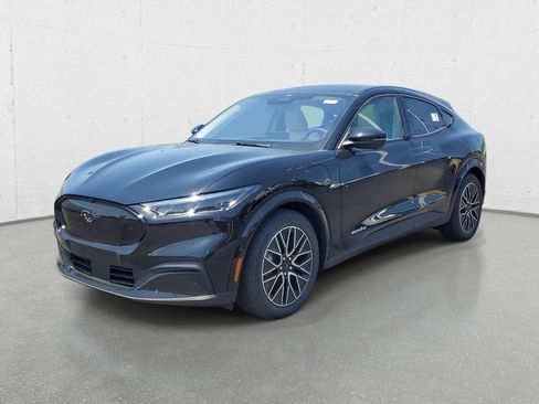 New 2026 Ford Mustang Mach-E Premium RWD image 4