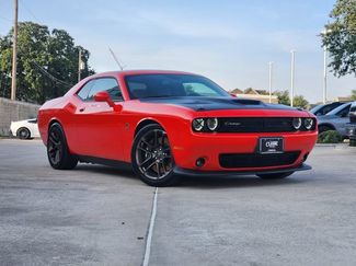 Used 2022 Dodge Challenger R/T Scat Pack w/ Dynamics Package RWD video 2