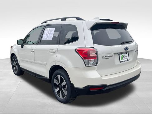 Used 2018 Subaru Forester 2.5i Premium AWD/4WD image 6