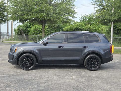 Used 2022 Kia Telluride EX w/ EX Premium Package AWD/4WD image 5