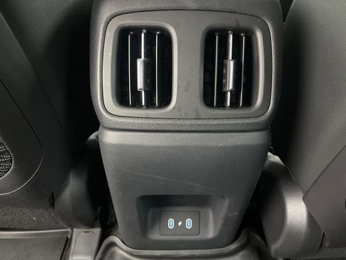 Used 2025 Hyundai Tucson Limited AWD/4WD image 25