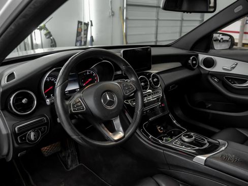 Used 2018 Mercedes-Benz C 300 Sedan image 3