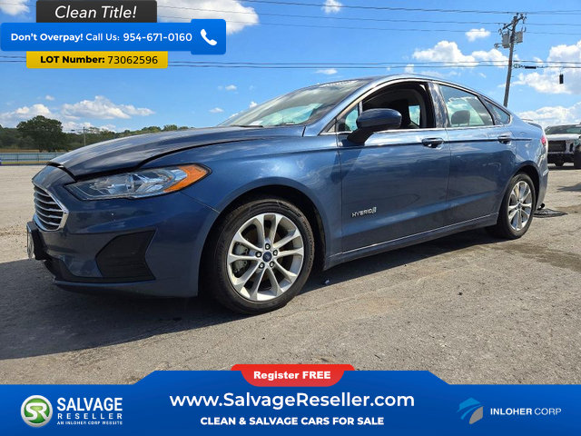 Used 2019 Ford Fusion SE FWD image 1