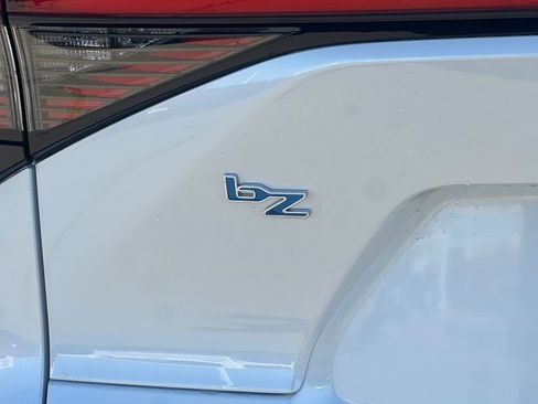 New 2026 Toyota bZ XLE Plus image 28