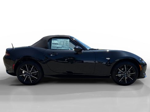 New 2025 MAZDA MX-5 Miata Grand Touring w/ Appearance Package image 6