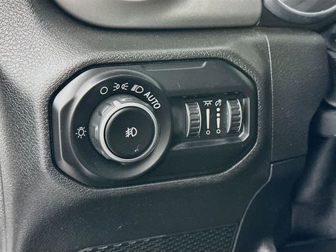 Used 2020 Jeep Wrangler Unlimited Sport AWD/4WD image 14