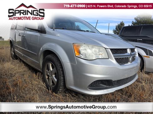 Used 2011 Dodge Grand Caravan Mainstreet image 1