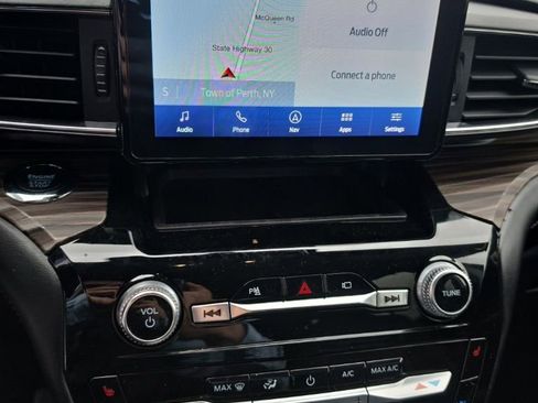 Used 2022 Ford Explorer Limited RWD image 14