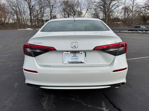 Certified 2022 Honda Civic Sport image 3