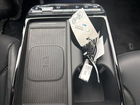 New 2025 Hyundai Tucson Limited image 41