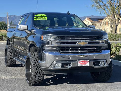Used 2019 Chevrolet Silverado 1500 LTZ w/ LTZ Plus Package image 5