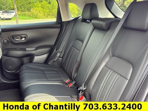 Used 2024 Honda HR-V EX-L image 29