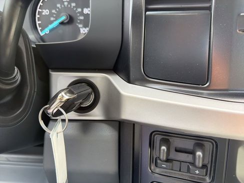 New 2026 Ford F550 4x4 SuperCab Super Duty image 17