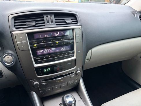 Used 2009 Lexus IS 250 image 21