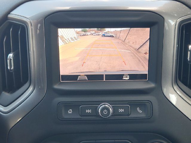 Used 2026 Chevrolet Silverado 1500 Custom w/ Turbomax Blackout Package RWD image 6