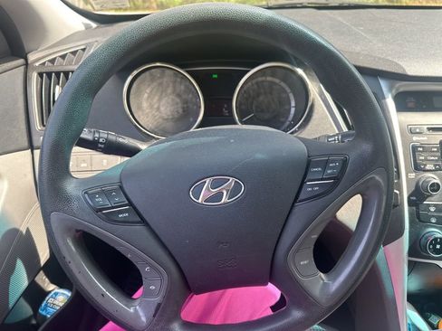 Used 2011 Hyundai Sonata GLS image 10