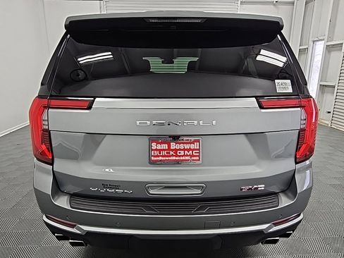 New 2025 GMC Yukon XL Denali w/ Sun & Power Step Package image 7