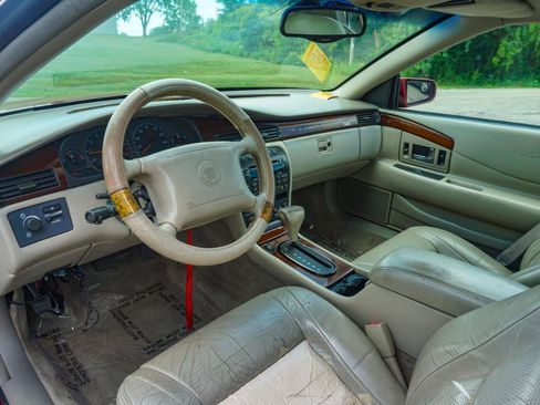 Used 1999 Cadillac Eldorado Touring FWD image 12