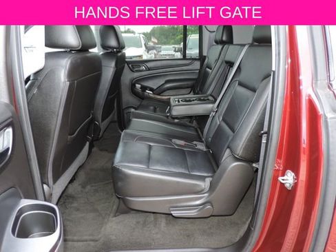 Used 2016 Chevrolet Suburban LT RWD image 22