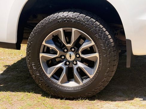 Used 2021 Chevrolet Silverado 1500 RST w/ All Star Edition Plus AWD/4WD image 9