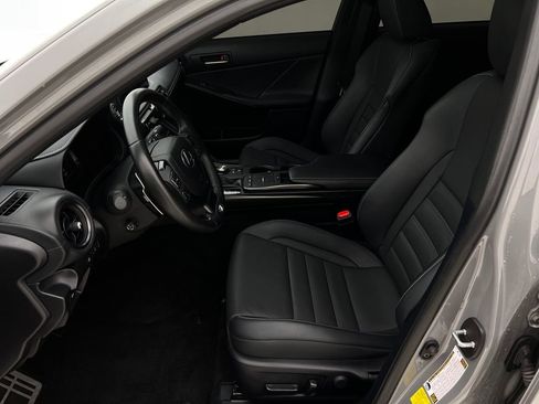 Used 2025 Lexus IS 350 F Sport w/ Navigation Package image 11
