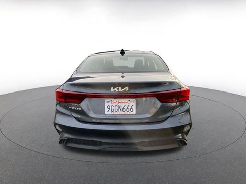 Used 2023 Kia Forte LXS image 6