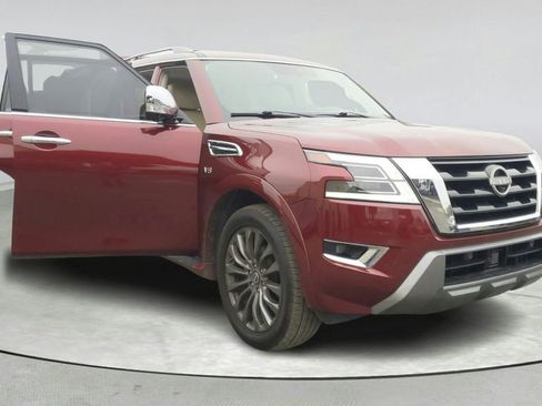 Used 2022 Nissan Armada Platinum w/ Captain's Chairs Package RWD image 8
