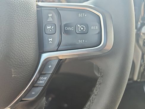 Used 2026 RAM 2500 Big Horn AWD/4WD image 30