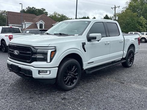 Used 2024 Ford F150 Lariat w/ Equipment Group 502A High AWD/4WD image 3
