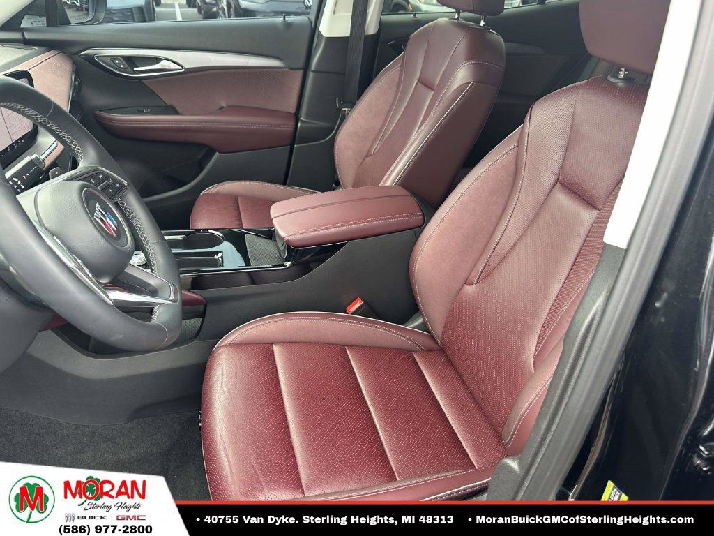 Certified 2025 Buick Envision Sport Touring AWD/4WD image 18