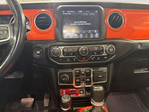 Used 2020 Jeep Wrangler Unlimited Rubicon image 12