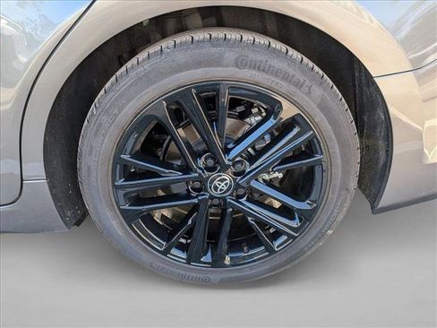 Used 2025 Toyota Camry SE image 23