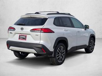 New 2026 Toyota Corolla Cross XLE video 2