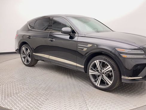 Certified 2026 Genesis GV80 3.5T e-SC AWD/4WD image 2