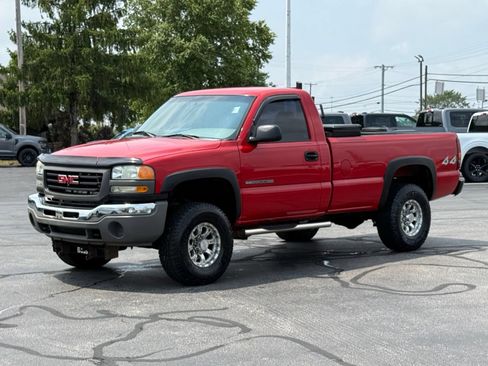 Used 2006 GMC Sierra 2500 W/T w/ Snow Plow Prep Package AWD/4WD image 8