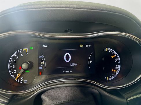 Used 2021 Jeep Grand Cherokee Overland image 25