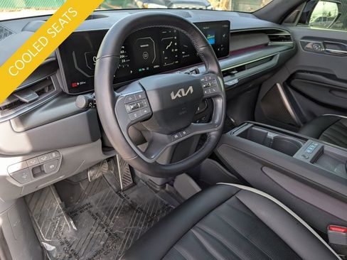 Certified 2024 Kia EV9 GT-Line image 9