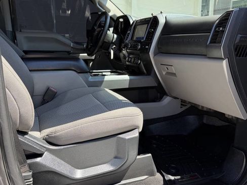 Used 2020 Ford F250 XLT w/ XLT Premium Package AWD/4WD image 15