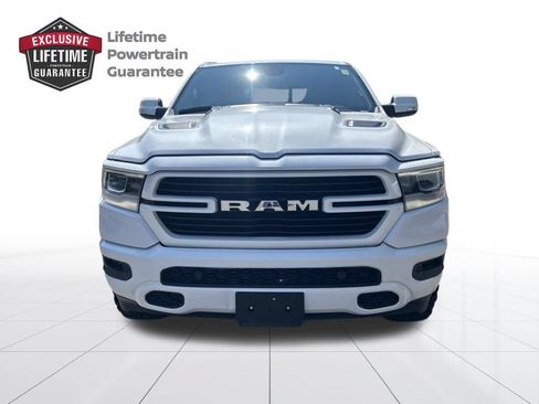 Used 2019 RAM 1500 Laramie w/ Sport Appearance Package AWD/4WD image 8