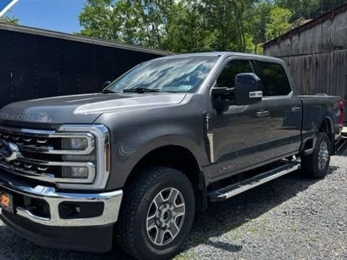 Used 2024 Ford F250 Lariat AWD/4WD image 1