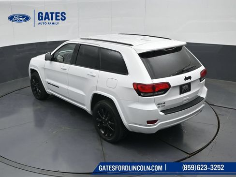 Used 2020 Jeep Grand Cherokee Altitude AWD/4WD image 54