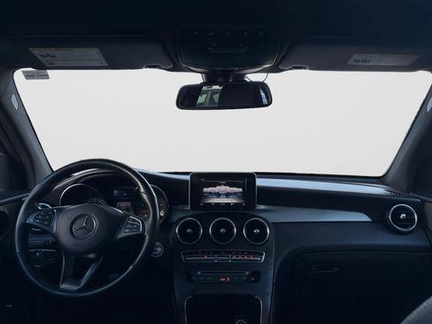 Used 2019 Mercedes-Benz GLC 300 4MATIC image 22