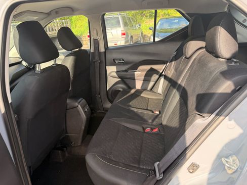 Certified 2024 Nissan Kicks SV FWD image 7