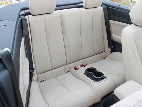 Used 2020 BMW 230i xDrive Convertible w/ Convenience Package image 21