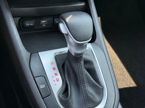 Used 2023 Kia Forte LXS image 18