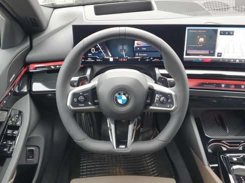 New 2026 BMW 540i xDrive w/ M Sport Package AWD/4WD image 23