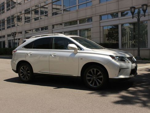 Used 2013 Lexus RX 350 F Sport w/ Navigation Pkg AWD/4WD image 2